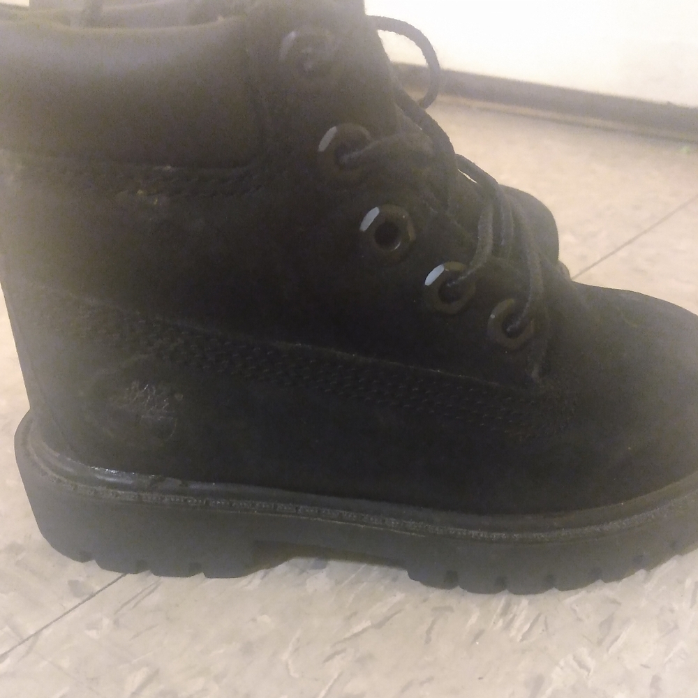 Boys timberlands